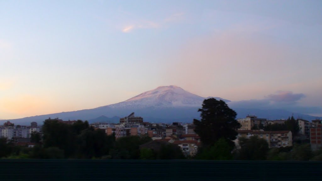 Going home. Etna from cars window, Катания