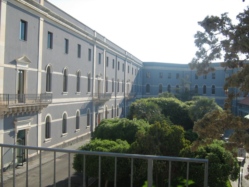 Giardino dellOspedale Garibaldi, Катания