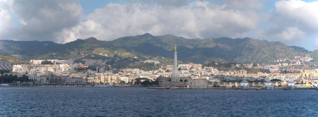 La Madonnina del Porto di Messina, Мессина