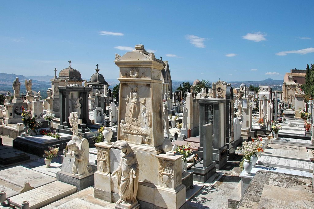 Cimitero monumentale. Paternò, Catania., Патерно