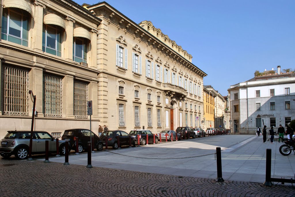 Novara - Palazzo Bellini, Новара