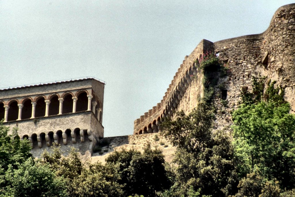 MASSA. Castello Malaspina, Масса