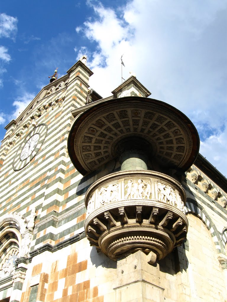Prato: dettaglio del Duomo, Прато