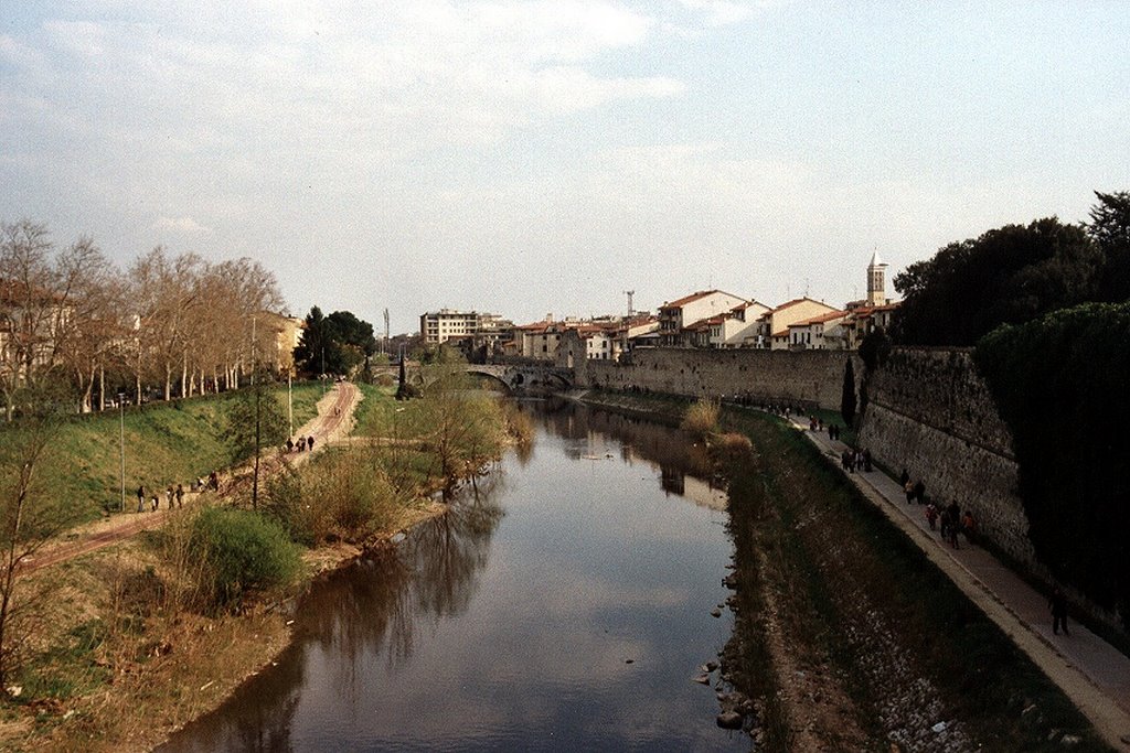 Bisenzio dal Ponte della Passerella, Прато