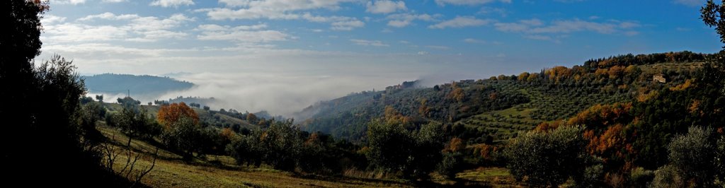 Nebbia e colline umbre, Перуджиа