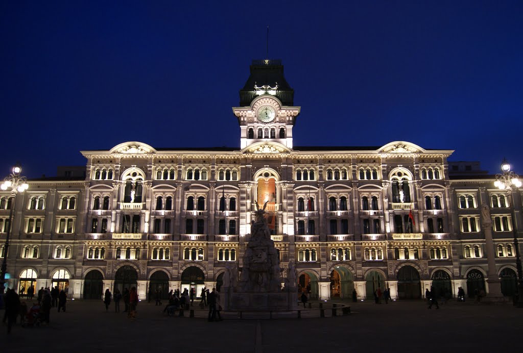 Municipio in Piazza Unità dItalia_Trieste, Триест