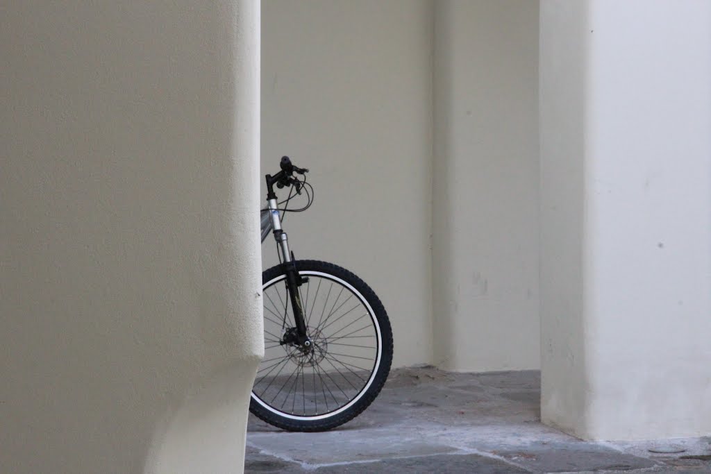 Hidden bike., Триест