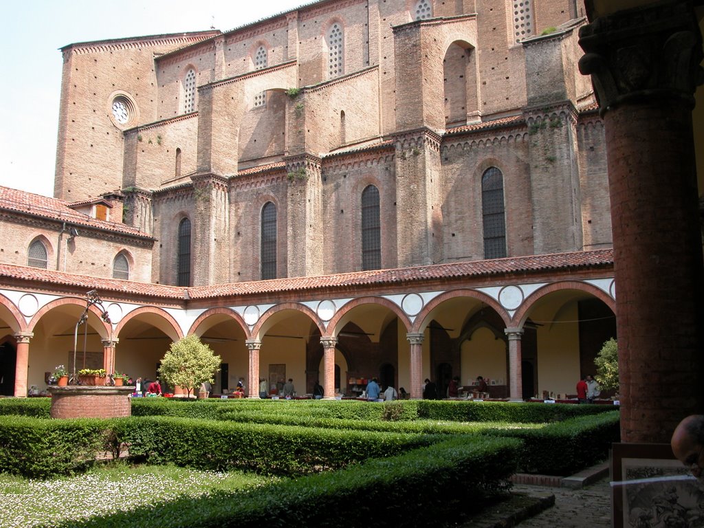 Chiostro di San Francesco, Болонья