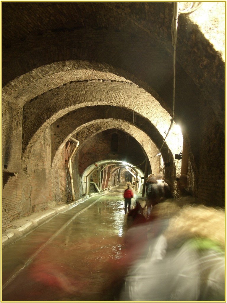 Bologna underground (Aposa), Болонья