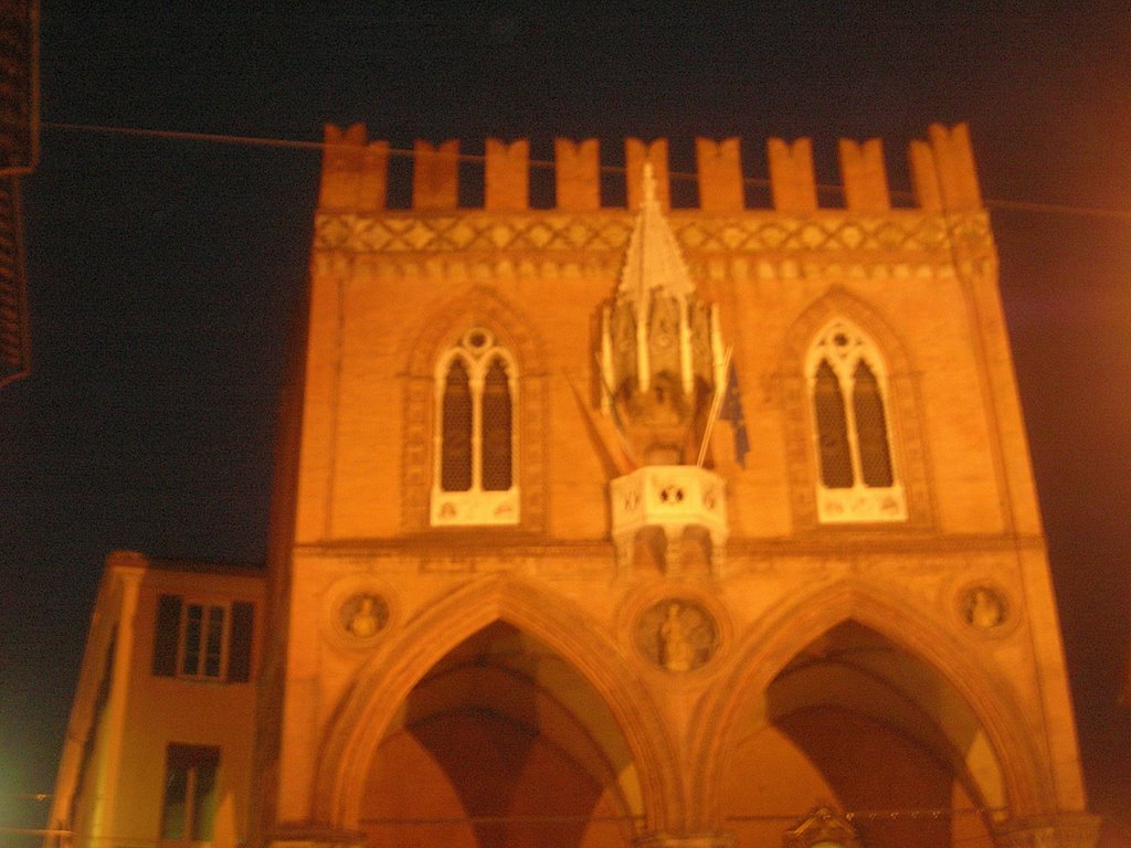 Palazzo della Mercanzia, Болонья