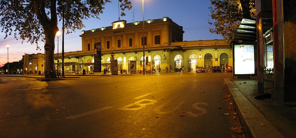 Parma Rail Station, Парма