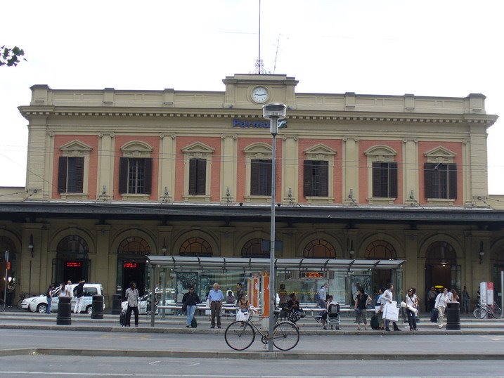 Parma - Stazione Ferroviaria, Парма