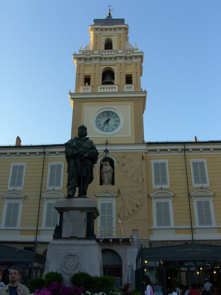 Monumento Garibaldi, Парма