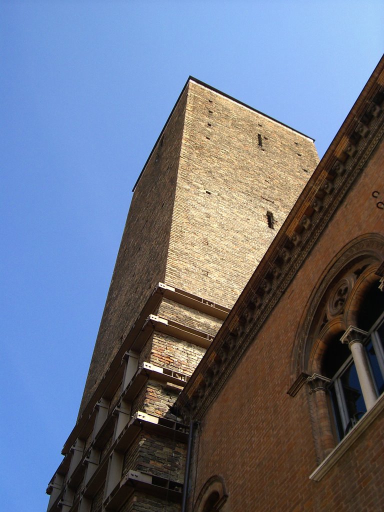 tower in Ravenna, Равенна