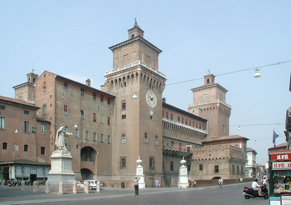 Castello Ferrara, Феррара