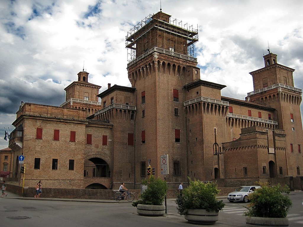 Ferrara. Castello Estense, Феррара