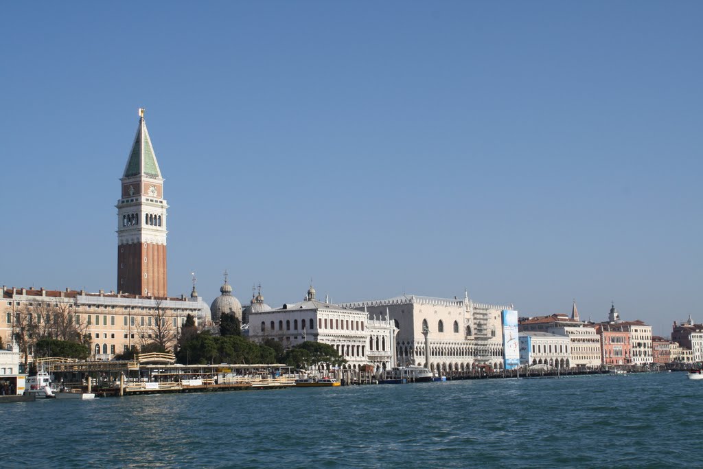 Campanile. Sestiere San Marco., Венеция
