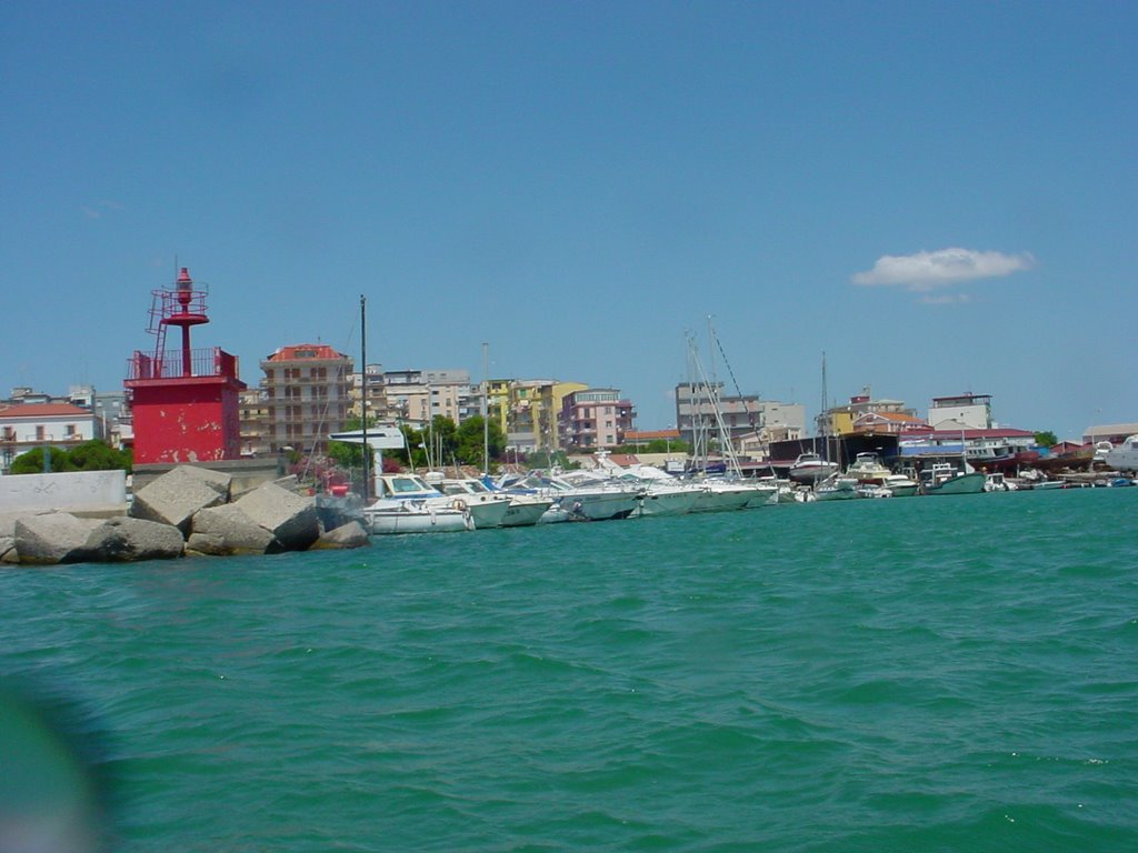 Crotone Waterfront, harbour, Кротоне