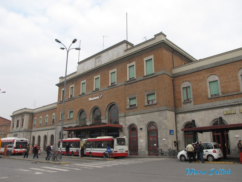 Stazione di Piacenza (lato esterno) MC2009, Пьяченца