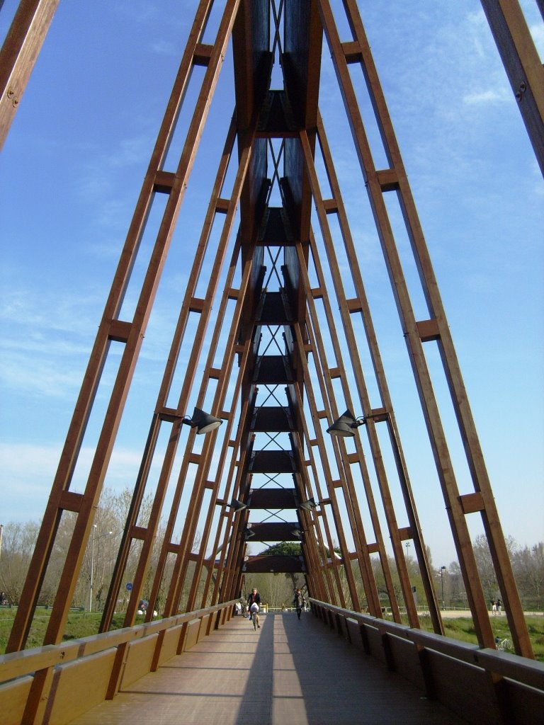Rimini: Ponte degli Scout on River Marecchia, Римини