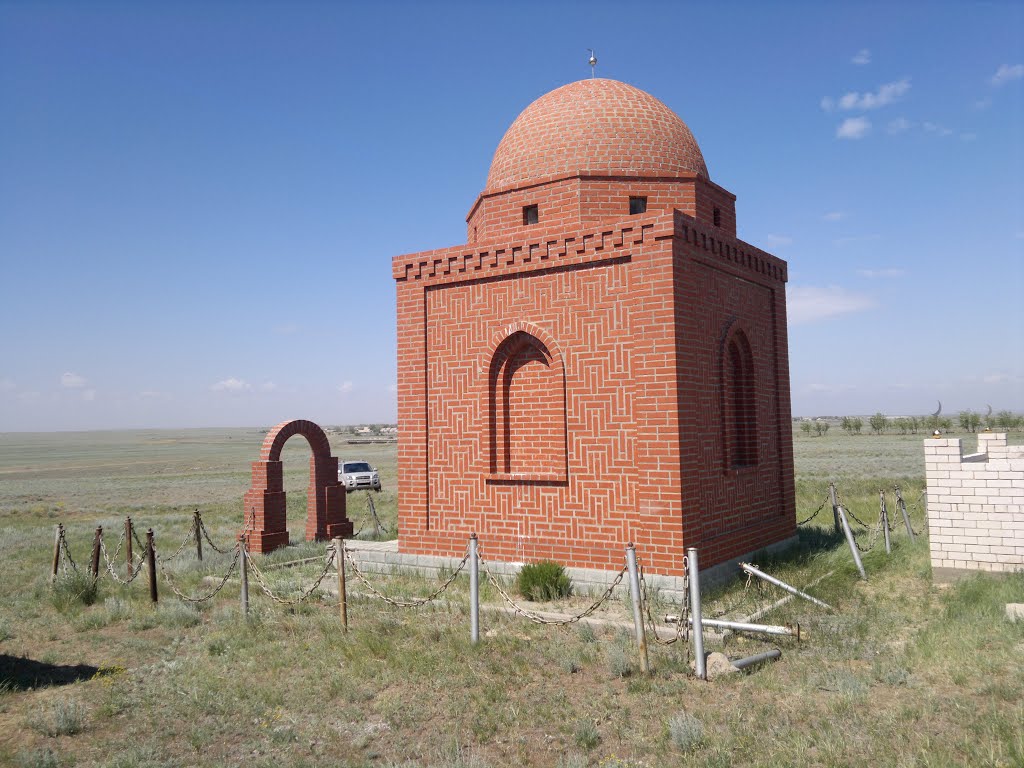 tomba al cimitero di Ilinka, Шубаркудук
