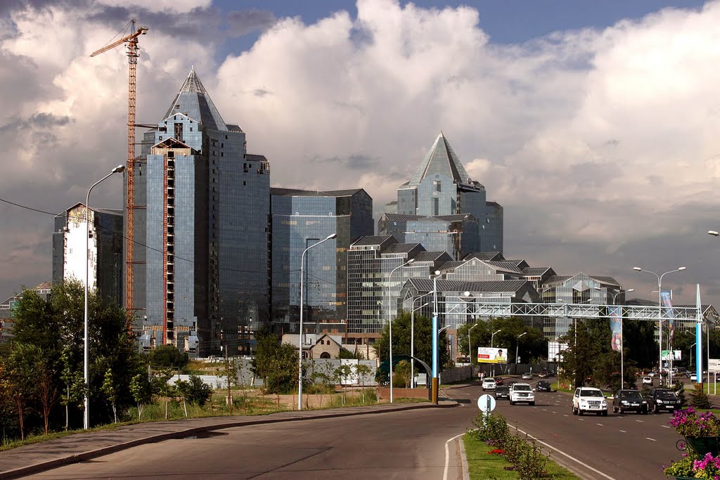 "Nurly-Tau" business centre, Алма-Ата