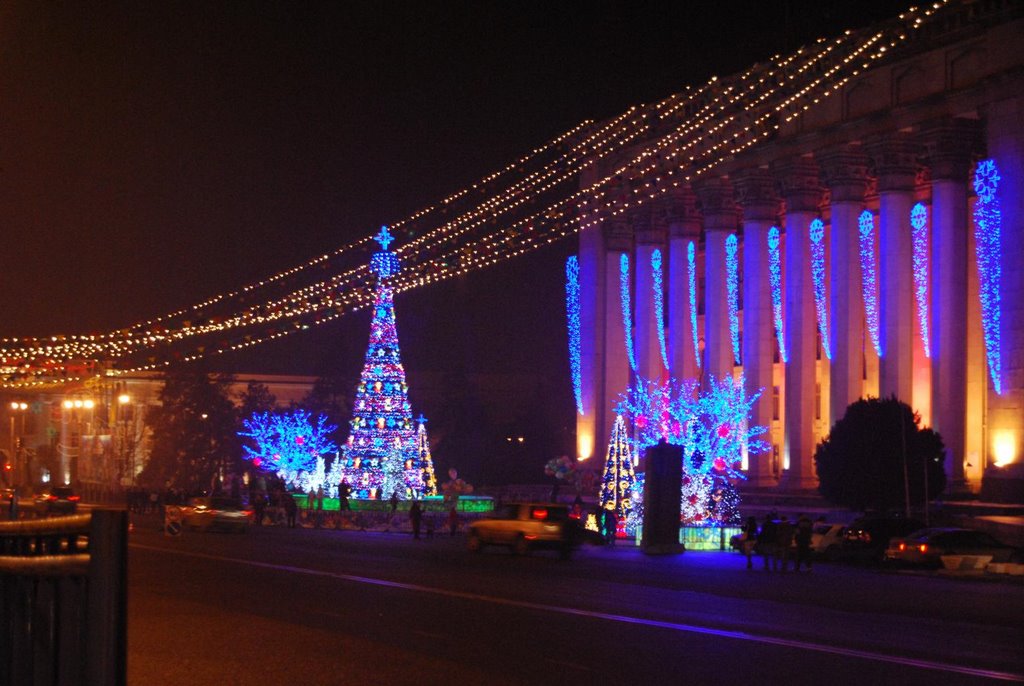 Площадь "Астана" ночью, Алма-Ата