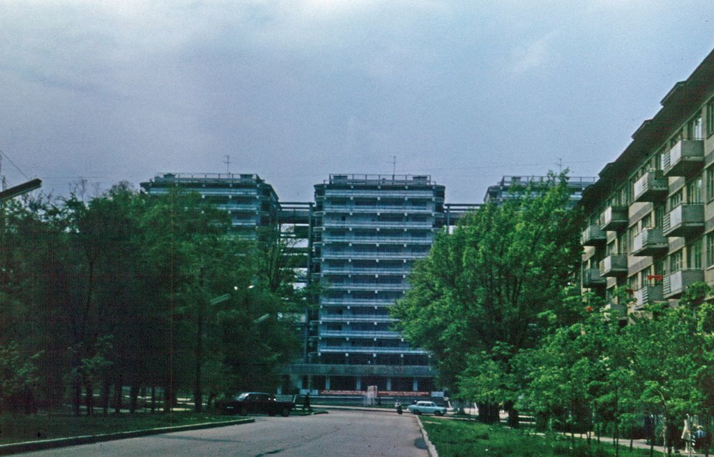 Три Богатыря 1975, Алматы