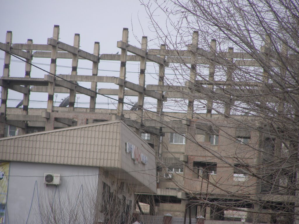 Заброшенная многоэтажка/Abandoned living block, Бурундай