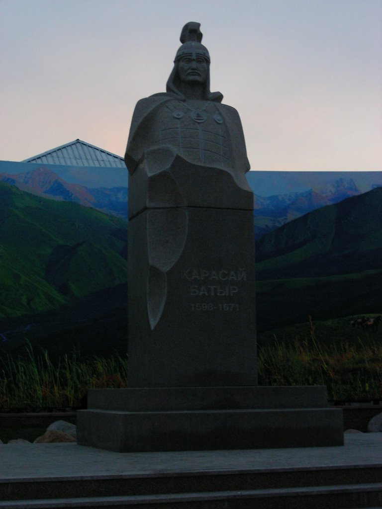 Памятник Батыру Карасаю, Каскелен