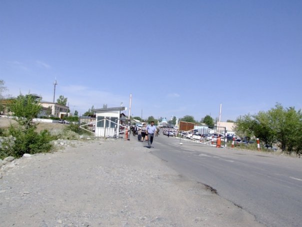 Kazakhstan-China border, Нарынкол
