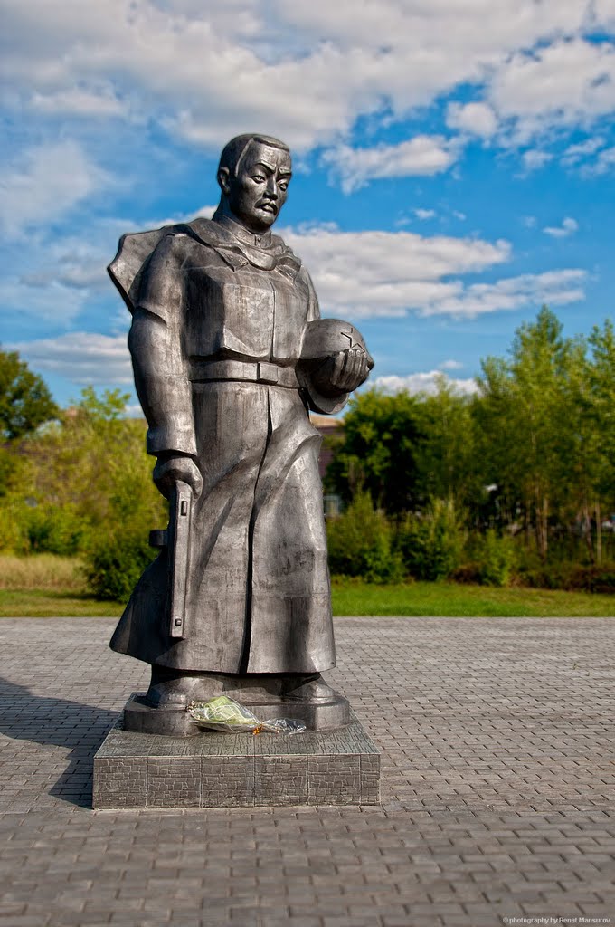 monument kazakhstan warrior WWII, Усть-Каменогорск