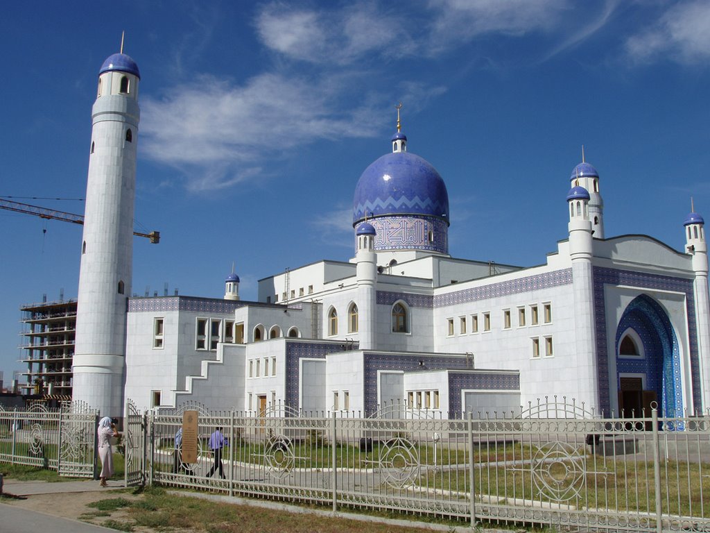Городская Мечеть в районе центральной площади, Атырау(Гурьев)