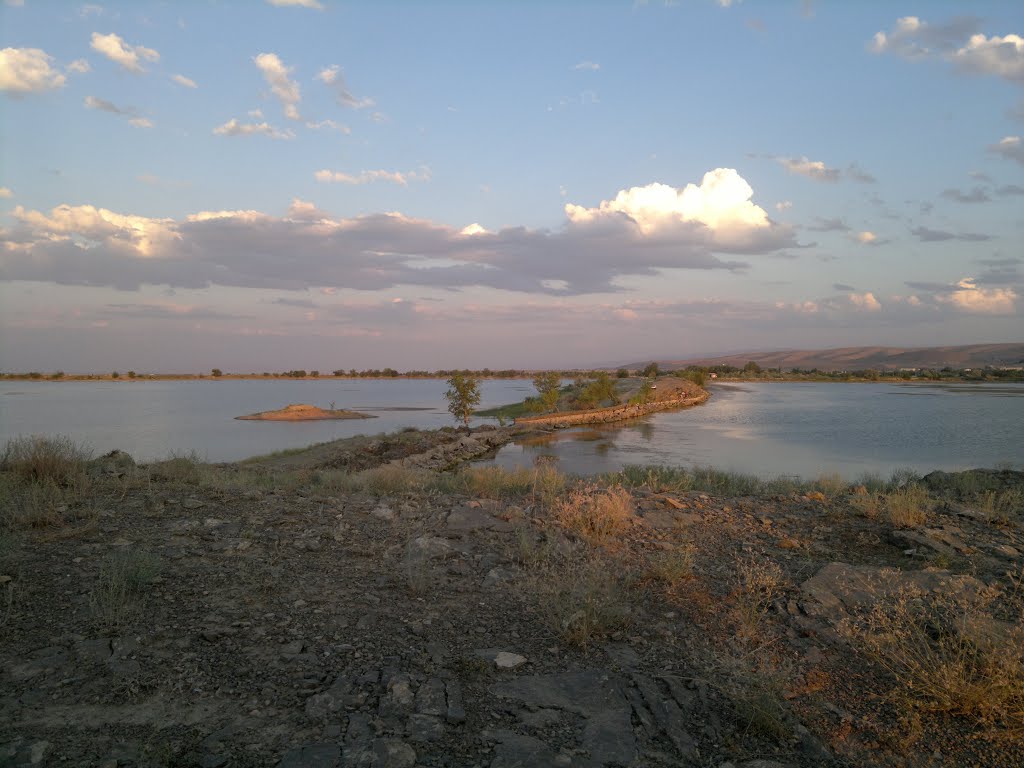 Озеро Жартас, Каратау