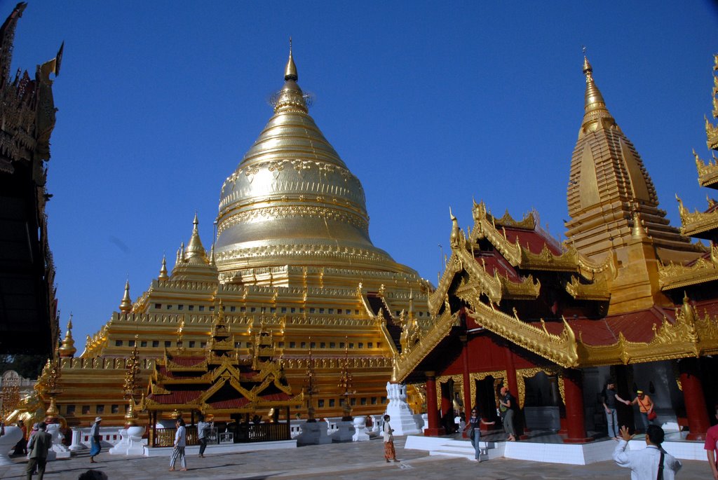 Myanmar: Mandalay, i palazzi dorati, Михайловка