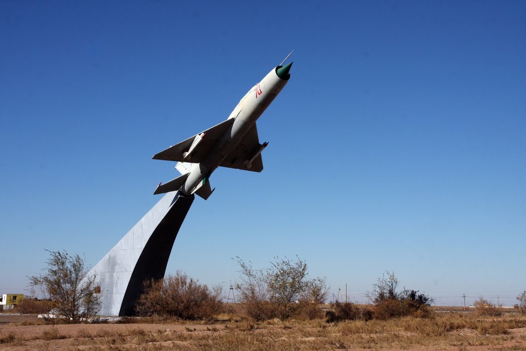 MiG-21PF exposed at the entry road to Balkhash, Балхаш