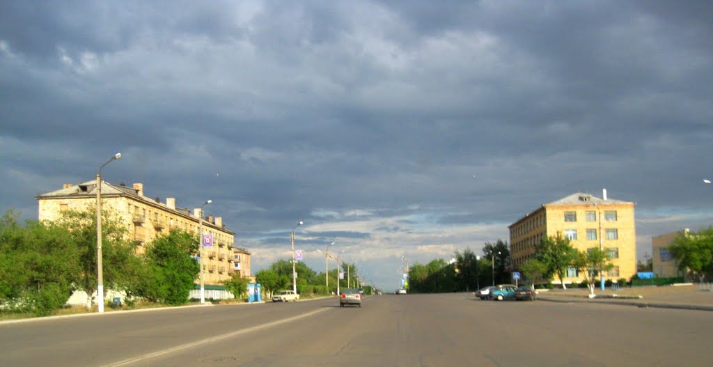 Main square, Жарык