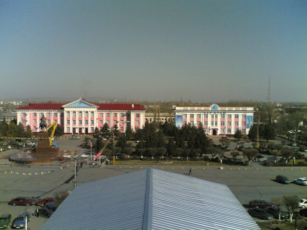 Вид с крыши Казактелекома на площадь, Тараз