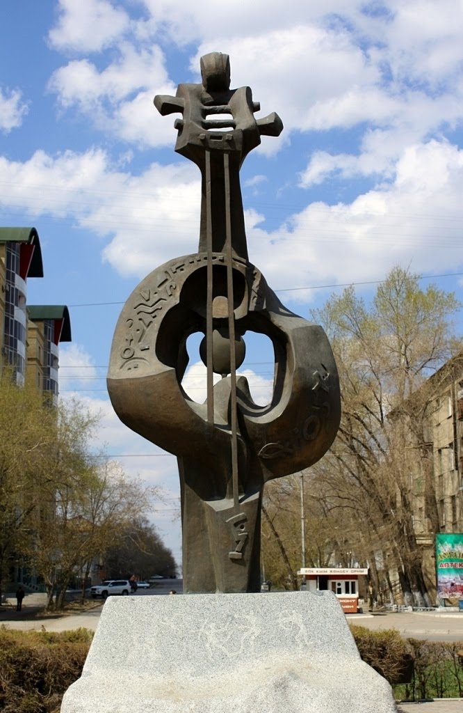 Кобыз - казахский музыкальный инструмент, Караганда