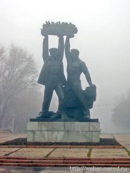 Караганда. Монумент "Шахтерская слава", Караганда