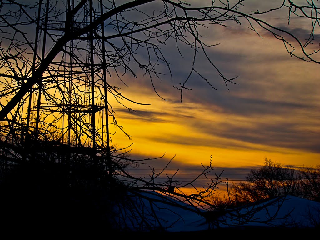 The sky at sunset / Небо на закате, Караганда