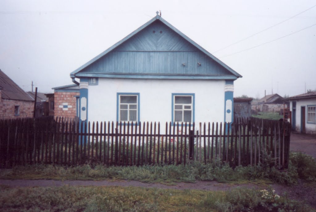 Содовая 19 - Дом семьи Беккер, Осакаровка