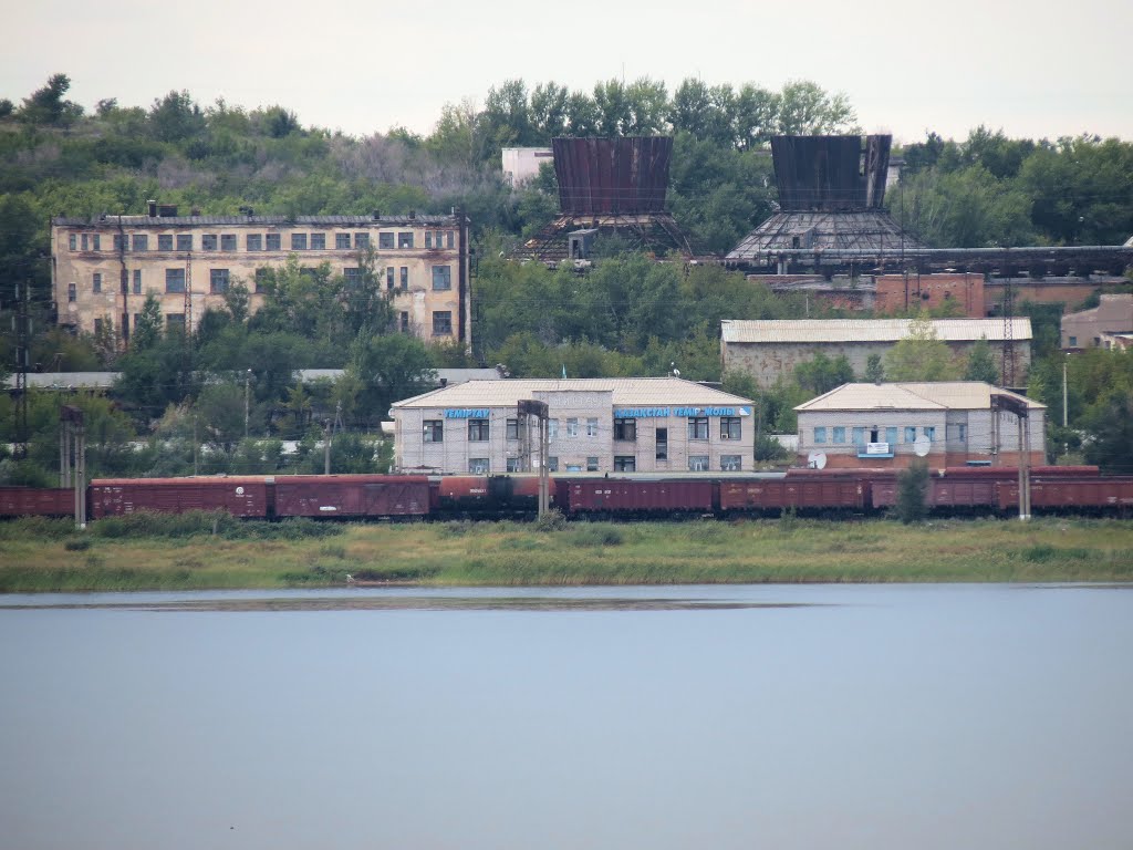 Вид на станцию со стороны озера. 11 августа 2013 г., Новый Узень