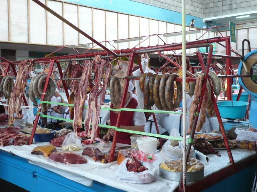 Le marché central dAlmaty (Алматы) (rayon boucherie chevaline), Панфилов