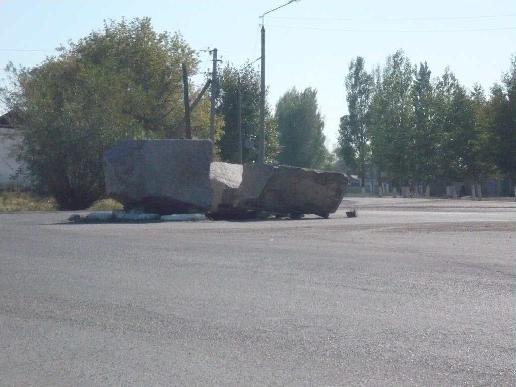 Кольцо около школы №4, Макинск