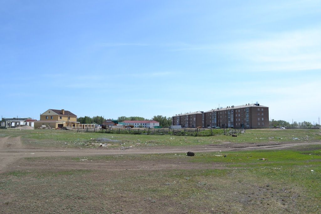 Вид на лесновские четырехэтажки, Макинск