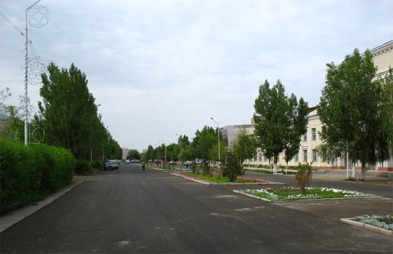 newly built road in Kyzylorda, Кызылорда