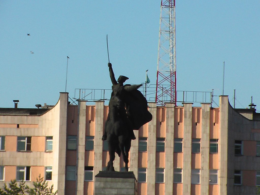 Памятник Чапаеву, Уральск