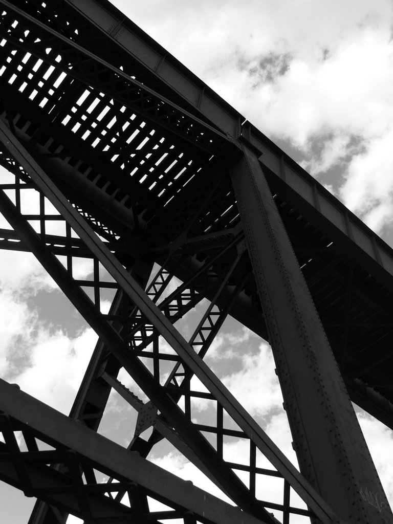 High level bridge, Летбридж