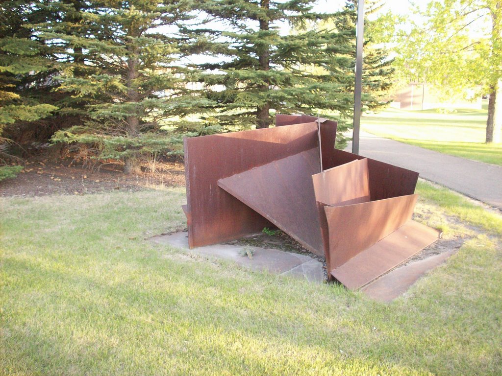 Red Deer College Sculpture, Ред-Дир